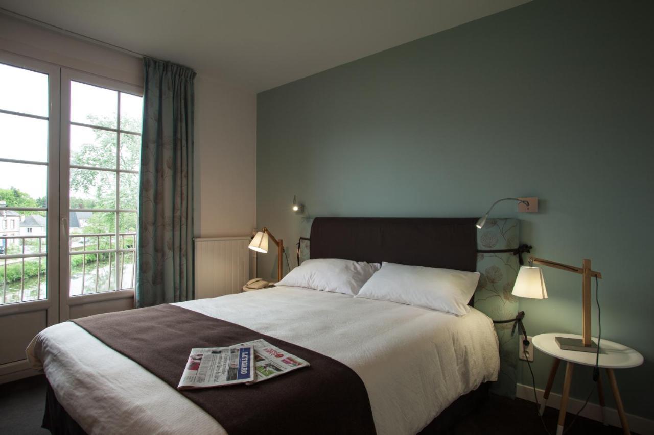 Logis Ar Milin Hotell Châteaubourg Exteriör bild